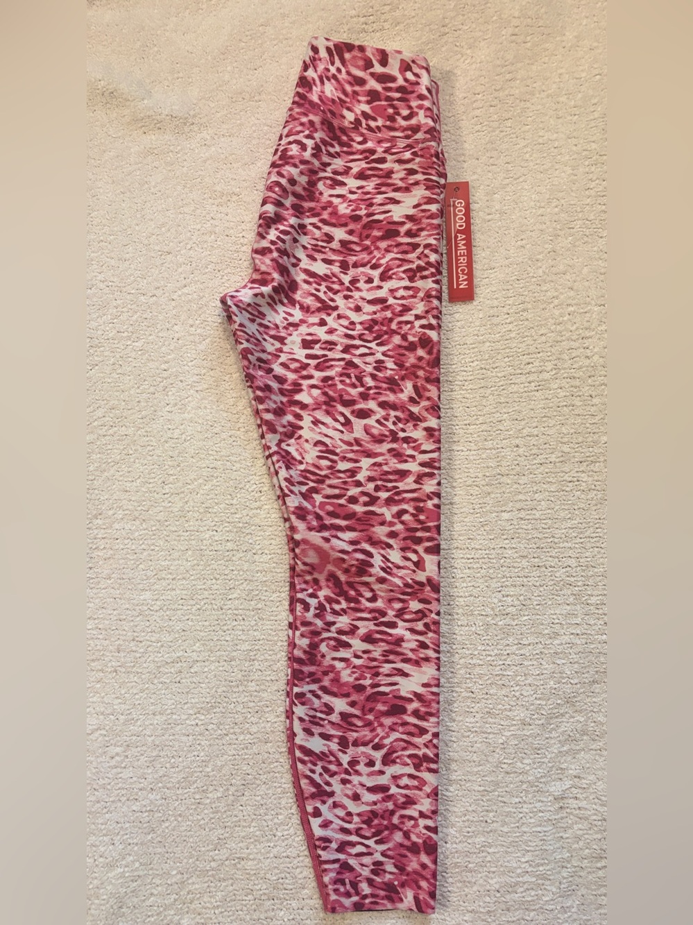 Good American Active Wear Women’s Magenta Leopard-Print